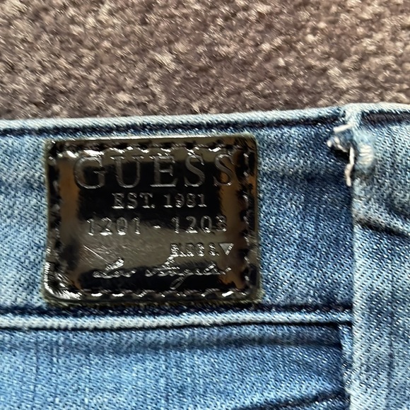 Guess Brittney Jeans - Picture 5 of 6